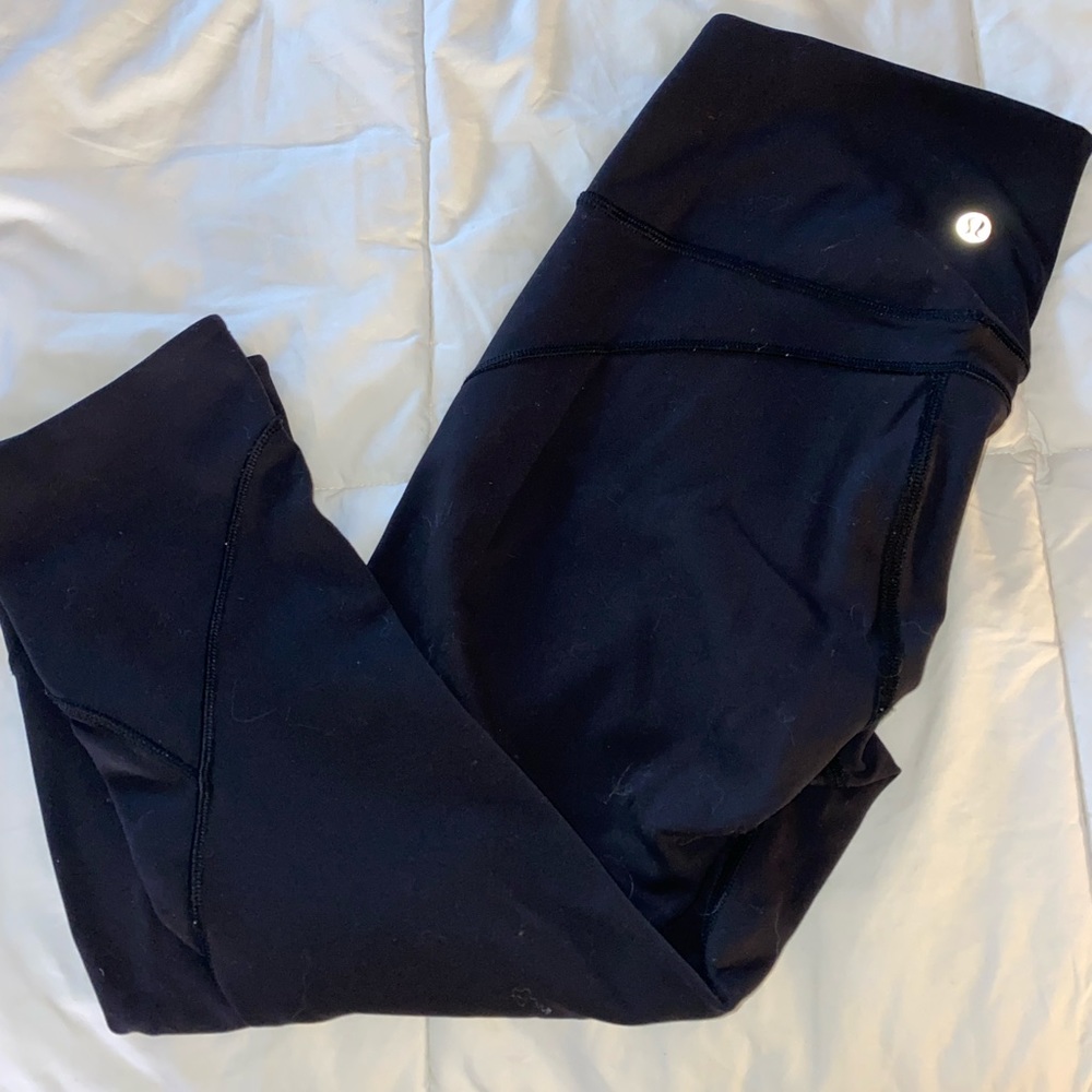 Women Lululemon leggings